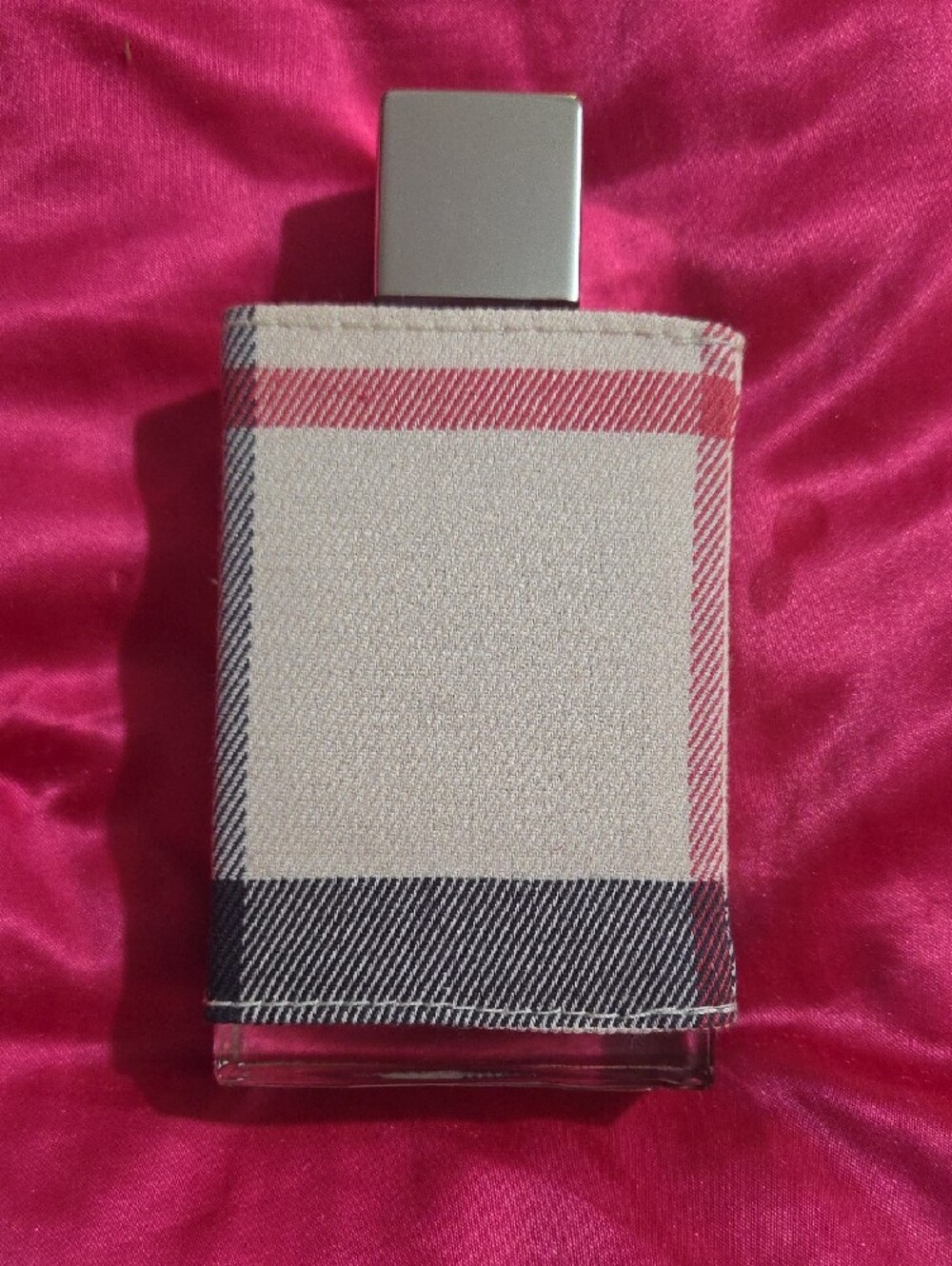Burberry London Women's Box - Cream & Pink Plaid - Picture 4 of 4